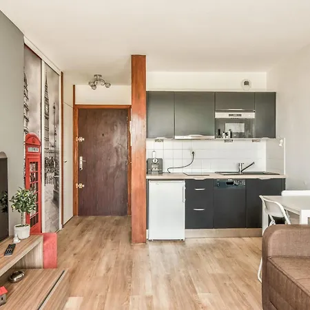 With Terrace And Garage In St-laurent Apartamento Saint-Laurent-du-Var