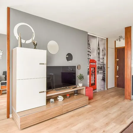 With Terrace And Garage In St-laurent * Saint-Laurent-du-Var
