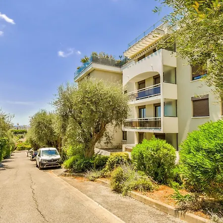 With Terrace And Garage In St-laurent * Saint-Laurent-du-Var