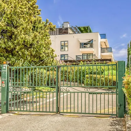 Apartmán With Terrace And Garage In St-laurent Saint-Laurent-du-Var